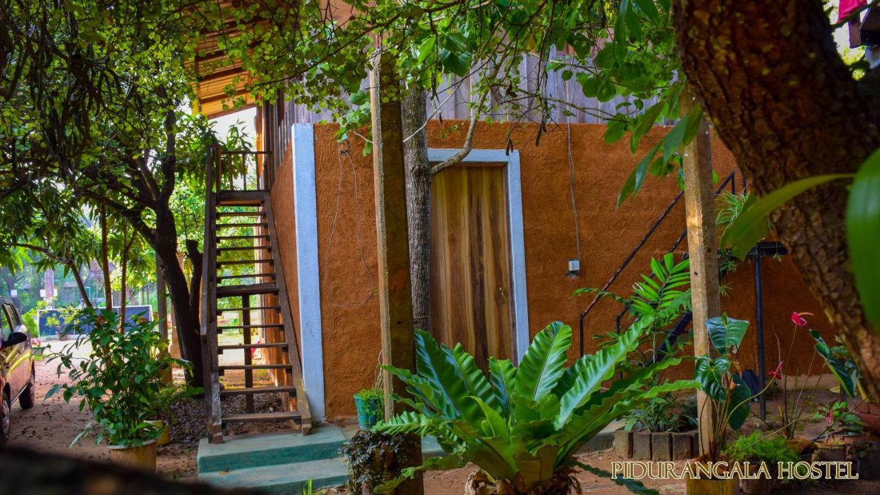Pidurangala Hostel Sigiriya Exterior photo